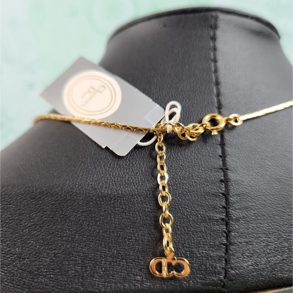 Vintage Signed CD Christian Dior Necklace - Still has store tag - Picture 4 of 7